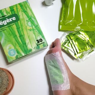 [레제르] 아로마 수액패치 발패치 30매입 -라벤더향/유칼립투스향/대나무향 — 5점을 준 리뷰어가 2022년 3월 올린 사용 사진