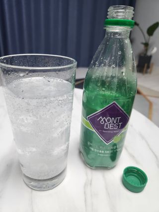 몽베스트 Montbest with Sparkling water Lime20병 — 5점을 준 리뷰어가 2023년 3월 올린 사용 사진
