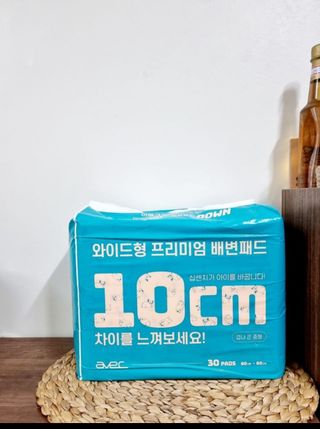 아베크 펫 와이드 프리미엄 대형 애견 강아지 배변 패드 30매 1팩 80g — 5점을 준 리뷰어가 2021년 7월 올린 사용 사진