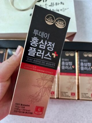 서울약사신협_투데이홍삼정플러스스틱_10g x 60포 — 5점을 준 리뷰어가 2021년 6월 올린 사용 사진