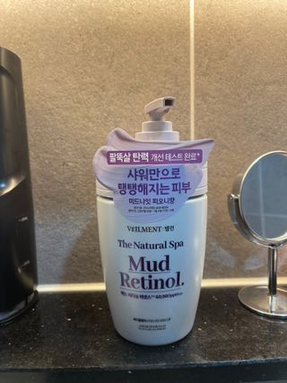 벨먼 내추럴 스파 머드레티놀 바디워시(그린로즈, 미드나잇 피오니) — 5점을 준 리뷰어가 2022년 6월 올린 사용 사진