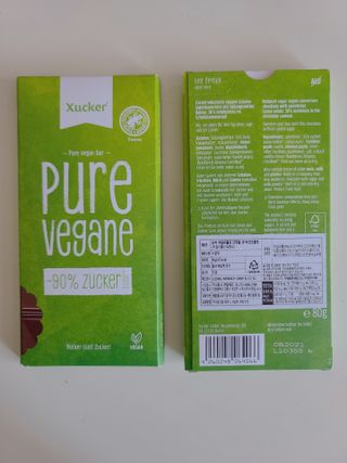 당류2g 자일리톨로 단맛을낸 슈카 퓨어비건 무설탕초콜릿 Xucker vegan 2개입 — 5점을 준 리뷰어가 2021년 4월 올린 사용 사진
