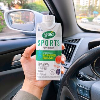 셀렉스스포츠 셀렉스 스포츠 웨이 프로틴 복숭아_ 330ml x 12팩 — 5점을 준 리뷰어가 2021년 4월 올린 사용 사진