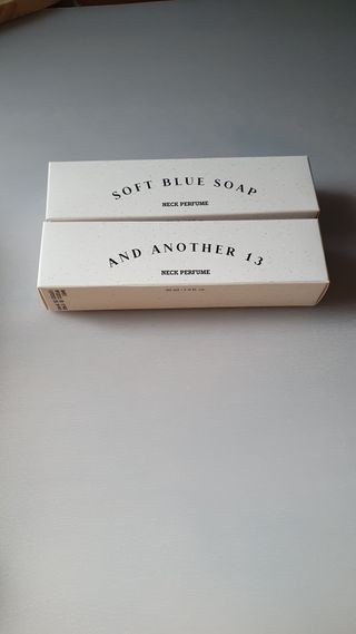 멈칫(MUMCHIT) 넥퍼퓸 NECKPERFUME 2가지 향 — 5점을 준 리뷰어가 2021년 11월 올린 사용 사진