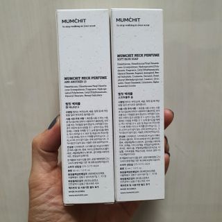 멈칫(MUMCHIT) 넥퍼퓸 NECKPERFUME 2가지 향 — 5점을 준 리뷰어가 2021년 11월 올린 사용 사진