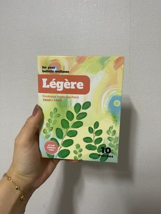 [레제르] 아로마 수액패치 발패치 10매입 - 라벤더향/유칼립투스향/대나무향 — 3.5점을 준 리뷰어가 2022년 2월 올린 사용 사진