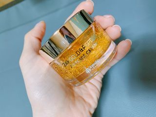 아이앤립 / EYENLIP 아이앤립 24K 골드 N 펩타이드 앰플 크림 — 5점을 준 리뷰어가 2021년 4월 올린 사용 사진