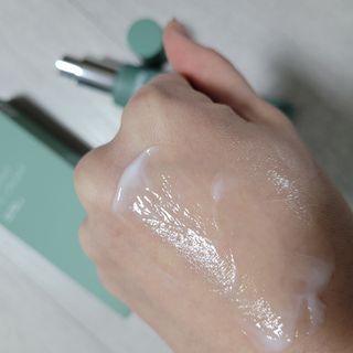 팜스테이 티트리 바이옴 카밍 아이크림 — 5점을 준 리뷰어가 2023년 1월 올린 사용 사진