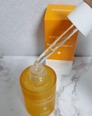 체르엠 스템앤셀 비타민 브라이트닝 에센스 30ml 1개 — 4점을 준 리뷰어가 2021년 11월 올린 사용 사진