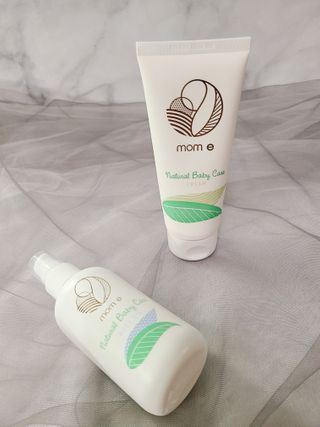 mom e 맘이 내추럴 베이비 케어 크림+바디오일 — 5점을 준 리뷰어가 2021년 1월 올린 사용 사진