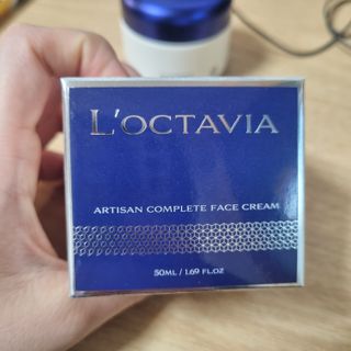 록타비아 Artisan Complete Face Cream — 5점을 준 리뷰어가 2023년 10월 올린 사용 사진