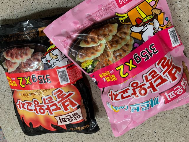 [삼양] 얇은피불닭왕교자+얇은피까르보불닭왕교자 총4팩 리뷰 사진