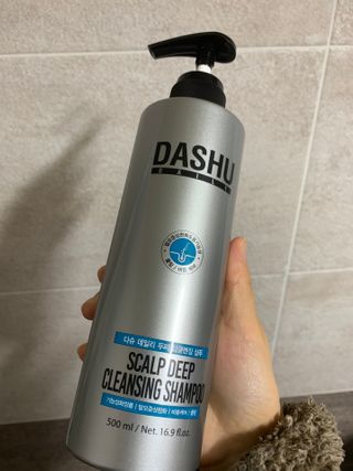 다슈코리아 다슈 데일리 두피 딥 클렌징 샴푸 500ml — 4.5점을 준 리뷰어가 2020년 12월 올린 사용 사진