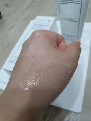 셀프 모이스처라이징 프로텍션 크림 셀프 모이스처라이징 프로텍션크림 — 5점을 준 리뷰어가 2022년 4월 올린 사용 사진
