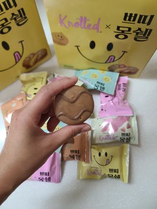 롯데제과 쁘띠몽쉘 마롱몽블랑 — 5점을 준 리뷰어가 2021년 10월 올린 사용 사진