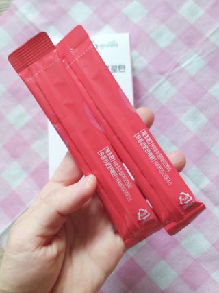 [인디닥터] 타이탄 BCAA 프로틴 젤리스틱 — 5점을 준 리뷰어가 2022년 4월 올린 사용 사진