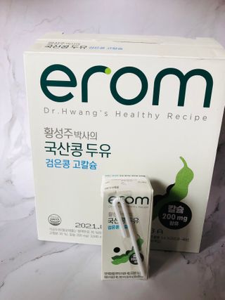 이롬 erom 황성주박사의 국산콩 두유 검은콩 고칼슘 — 5점을 준 리뷰어가 2020년 12월 올린 사용 사진