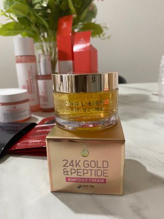 아이앤립 / EYENLIP 아이앤립 24K 골드 N 펩타이드 앰플 크림 — 3점을 준 리뷰어가 2021년 6월 올린 사용 사진