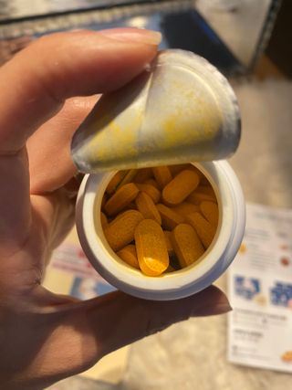 에이치알팜 조인트-서포트 보스웰리아 MSM 650mg x 120정 — 5점을 준 리뷰어가 2021년 5월 올린 사용 사진