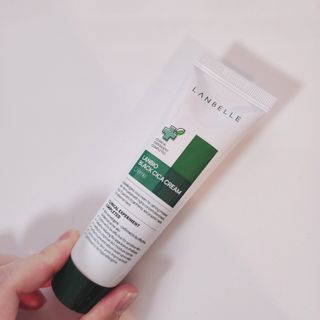 랑벨 랑바이오 블랙 시카 크림 50ml(블랙비 프로폴리스, 시카 4종, 판테놀 10 함유) — 5점을 준 리뷰어가 2022년 7월 올린 사용 사진