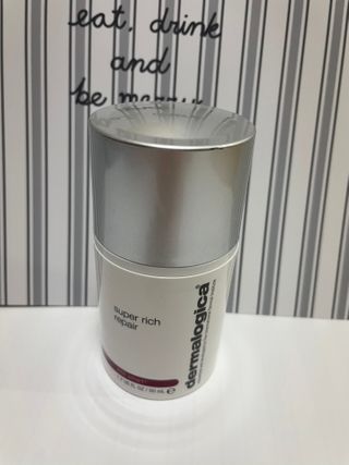 더말로지카 슈퍼 리치 리페어 — 4점을 준 리뷰어가 2020년 12월 올린 사용 사진