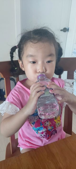 몽베스트 [MONTBEST] 330mL 20병 — 5점을 준 리뷰어가 2023년 8월 올린 사용 사진