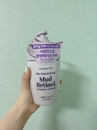 벨먼 내추럴 스파 머드레티놀 바디워시(그린로즈, 미드나잇 피오니) — 5점을 준 리뷰어가 2022년 6월 올린 사용 사진