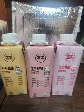 파워풀엑스 [프쌤] 더 맛있고 강력해진 고단백 음료 3종 (초코맛,딸기맛,커피맛) — 5점을 준 리뷰어가 2023년 1월 올린 사용 사진
