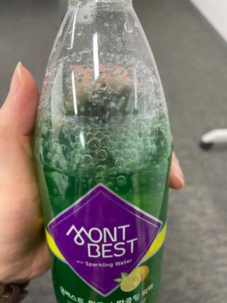 몽베스트 Montbest with Sparkling water Lemon OR Lime 20병(랜덤) — 5점을 준 리뷰어가 2023년 3월 올린 사용 사진