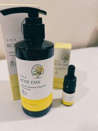 라라로즈데이 시즌2 여성청결제 200ml 아로마 페미민 클렌저, 독일더마인증 — 5점을 준 리뷰어가 2021년 9월 올린 사용 사진