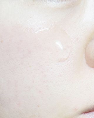 플레라디 에델바이스 워터풀 젤리 세럼 — 5점을 준 리뷰어가 2021년 5월 올린 사용 사진