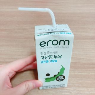 이롬 erom 황성주박사의 국산콩 두유 검은콩 고칼슘 — 4.5점을 준 리뷰어가 2020년 12월 올린 사용 사진