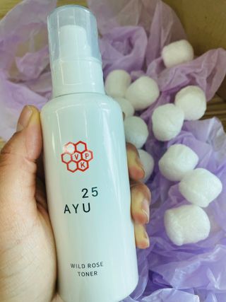 AYU25[아유트웬티파이브] 피부건강에 꼭 필요한 pH 약산성 와일드 로즈토너 — 5점을 준 리뷰어가 2021년 4월 올린 사용 사진
