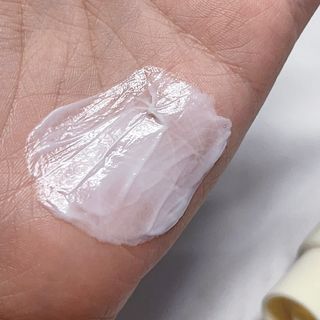 젠바이오 코스메틱스 젠바이오수딩크림]   가려운 피부 & 아토피 원픽 크림 — 5점을 준 리뷰어가 2022년 10월 올린 사용 사진