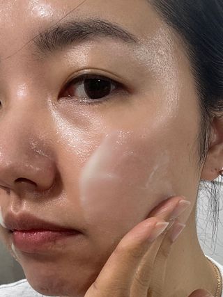 [후르디아] 아보카도 비건 약산성 효소필링젤 — 5점을 준 리뷰어가 2024년 2월 올린 사용 사진