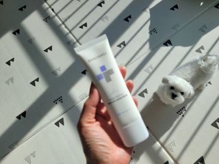 바노바기 코스메틱 바노바기 밀크씨슬 리페어 시카 선스크린 플러스 50ml — 5점을 준 리뷰어가 2023년 1월 올린 사용 사진