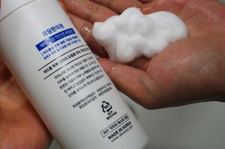 [바이로담] 저자극 약산성버블 폼 폼클렌징 150ml — 5점을 준 리뷰어가 2021년 3월 올린 사용 사진