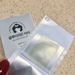 메디포스트 모비타 글루타치온 이지 필름형 30매 — 5점을 준 리뷰어가 2022년 12월 올린 사용 사진