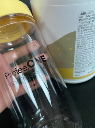 프로티원 단백질쉐이크 곡물맛 2주분 1통+보틀 — 5점을 준 리뷰어가 2021년 4월 올린 사용 사진