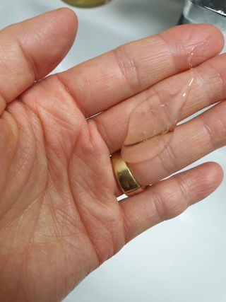라로지크 X4 스케일링 퍼퓸 샴푸 1,000mℓ — 5점을 준 리뷰어가 2021년 12월 올린 사용 사진