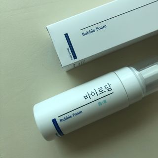 [바이로담] 저자극 약산성버블 폼 폼클렌징 150ml — 5점을 준 리뷰어가 2021년 4월 올린 사용 사진