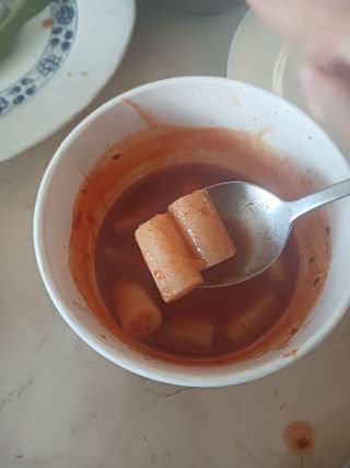 나우  [요리궁리] 매콤달콤 꽃떡볶이 6개입 세트 — 5점을 준 리뷰어가 2025년 1월 올린 사용 사진