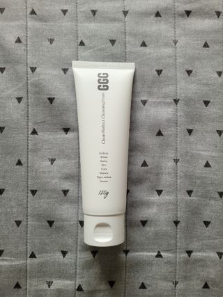 지지지 클린 퍼펙트 클렌징폼 120g — 4.5점을 준 리뷰어가 2022년 3월 올린 사용 사진