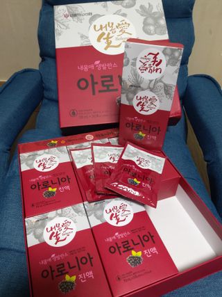 서울약사신협_내몸애생발란스아로니아_70ml x 30포 — 5점을 준 리뷰어가 2021년 6월 올린 사용 사진