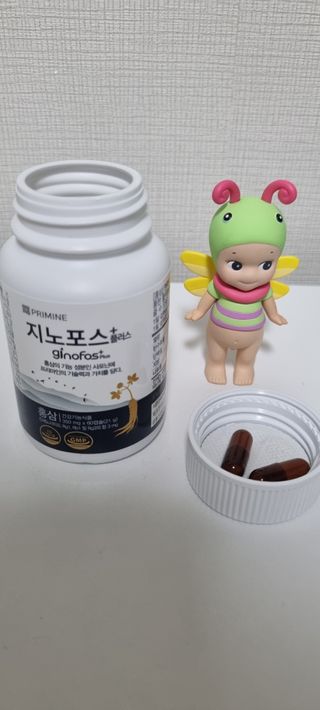 프리마인 홍삼의 강력한 에너지, 이제는 흡수율을 높인 최첨단 캡슐로 간편하게 초고속 충전하세요. — 4점을 준 리뷰어가 2022년 8월 올린 사용 사진