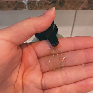 프리마인 메이크업과 들뜨는 각질까지 한방에 깐달걀로! 순하기까지한 셀베이스 그린티클렌저(200ml) — 5점을 준 리뷰어가 2023년 5월 올린 사용 사진