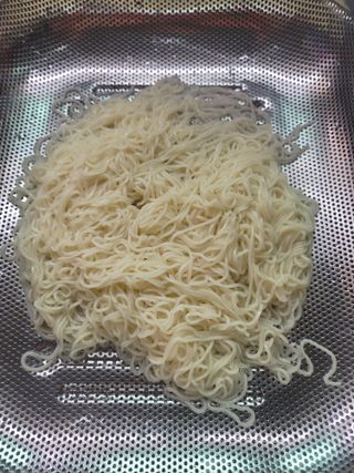 [한면원] 잔치국수 2인분 — 5점을 준 리뷰어가 2022년 7월 올린 사용 사진