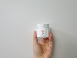 AYU25[아유트웬티파이브]다마스크로즈워터 베이스 천연 수분 촉촉 크림 — 5점을 준 리뷰어가 2021년 4월 올린 사용 사진