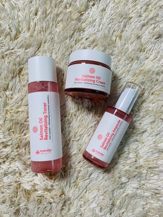 아이앤립 / EYENLIP 아이앤립 연어오일 리바이탈라이징 토너+앰플+크림 3종 세트 — 5점을 준 리뷰어가 2021년 5월 올린 사용 사진