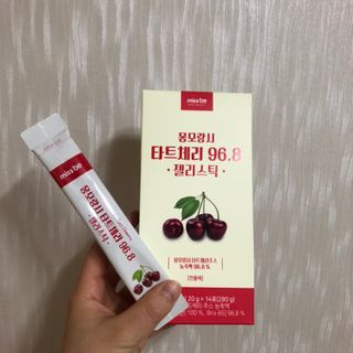 미스비 몽모랑시 타트체리 96.8 젤리스틱 — 5점을 준 리뷰어가 2021년 2월 올린 사용 사진